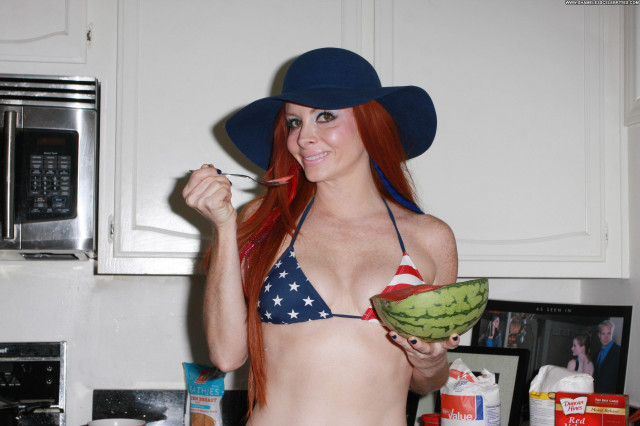 Phoebe Price Independence Day Babe Celebrity Beautiful High
