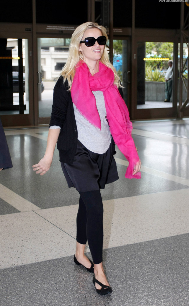 Reese Witherspoon Lax Airport Lax Airport High Resolution Beautiful