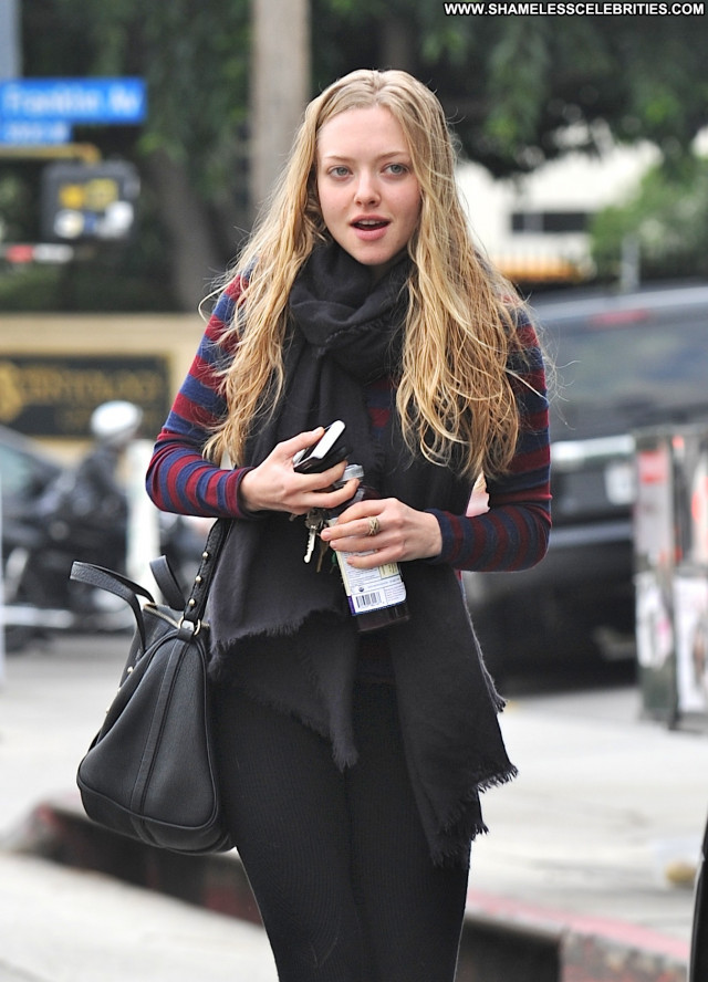 Amanda Seyfried Los Angeles Los Angeles Posing Hot High Resolution