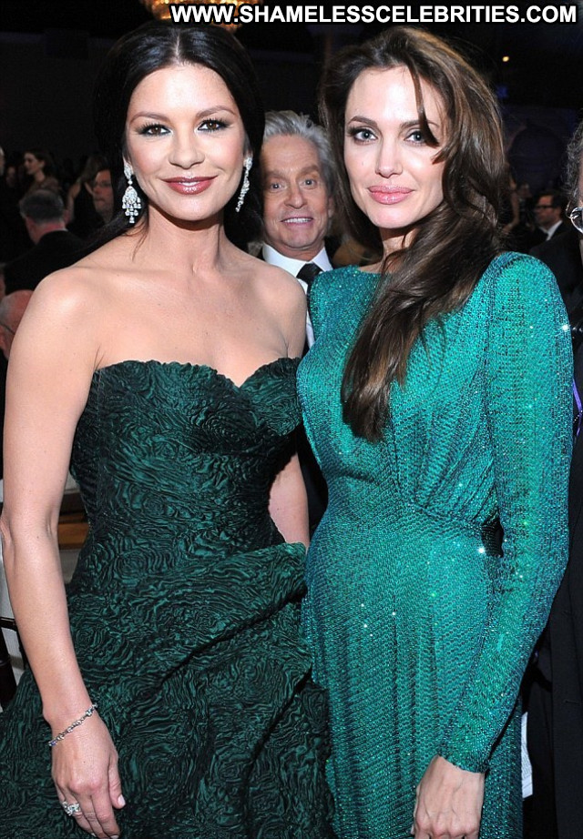 Angelina Jolie No Source Celebrity Usa Babe Wife Posing Hot Beautiful