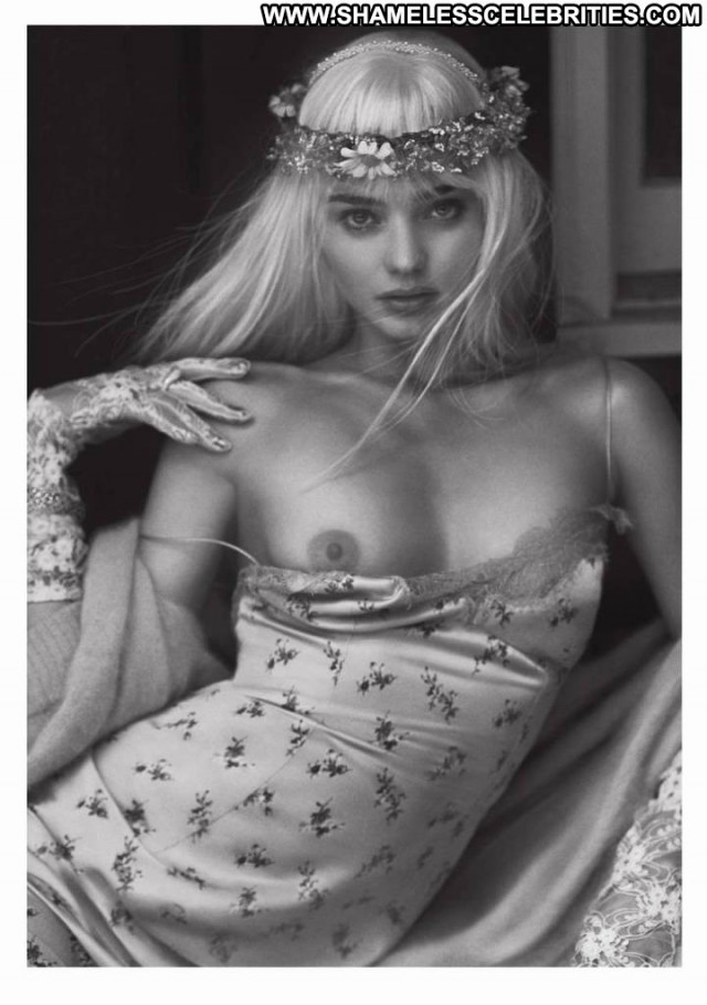 Miranda Kerr Topless Photoshoot Photoshoot Babe Beautiful Celebrity