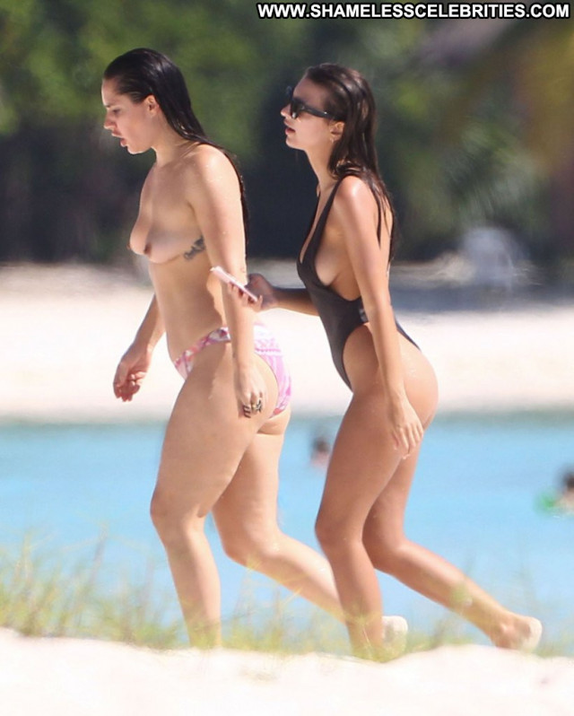 Emily Ratajkowski No Source  Topless Posing Hot Babe Bikini Beautiful