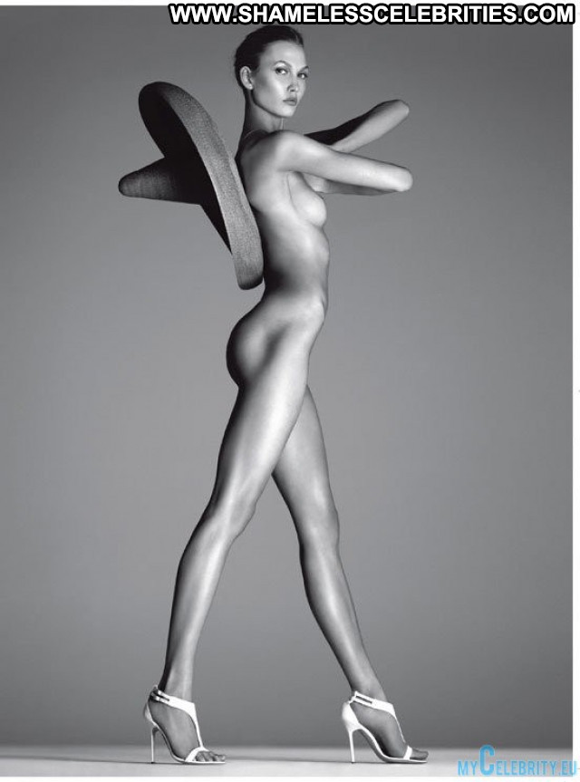 Karlie Kloss No Source  Posing Hot Nude Celebrity Babe Usa Beautiful